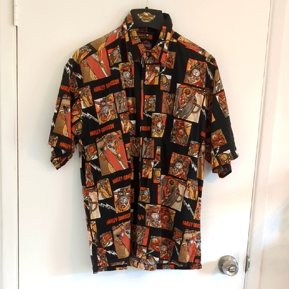 Harley-Davidson Men's Black and Orange Graphic Shirt
